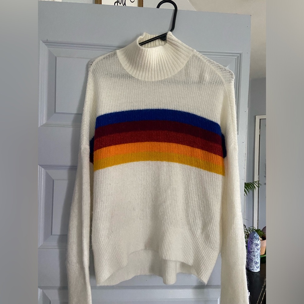 Women’s sweater